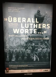 Schnappschuss Plakat: Überall Luthers Worte – Martin Luther im Nationalsozialismus